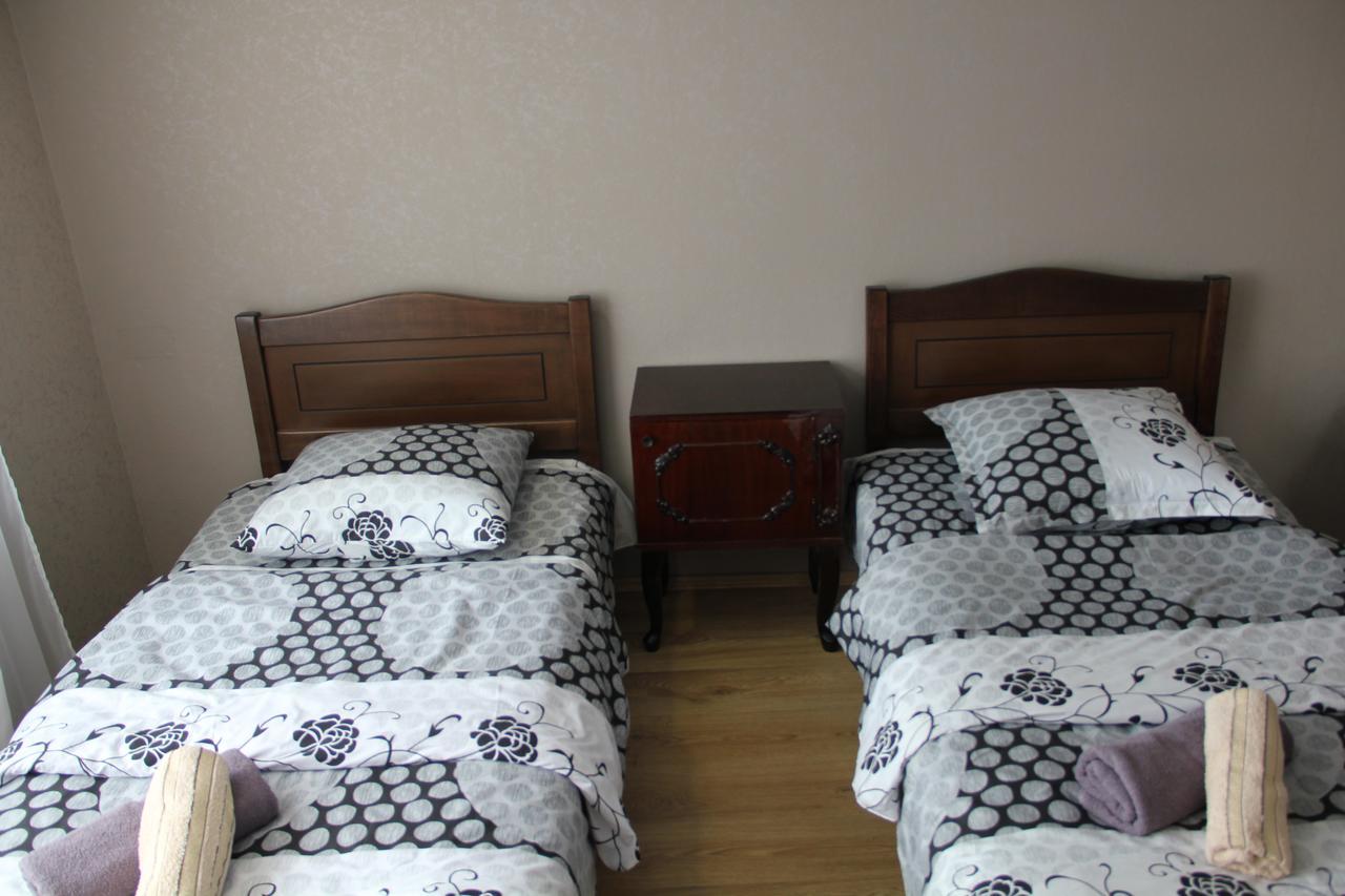 Tbilisi Guesthouse Nini מראה חיצוני תמונה